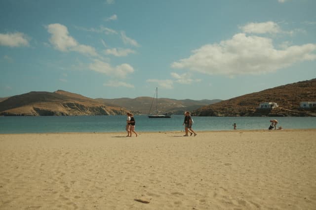 Kythnos Kolona Beach